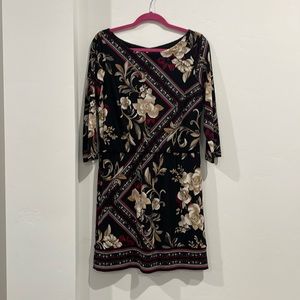 White House, Black market three-quarter length dress